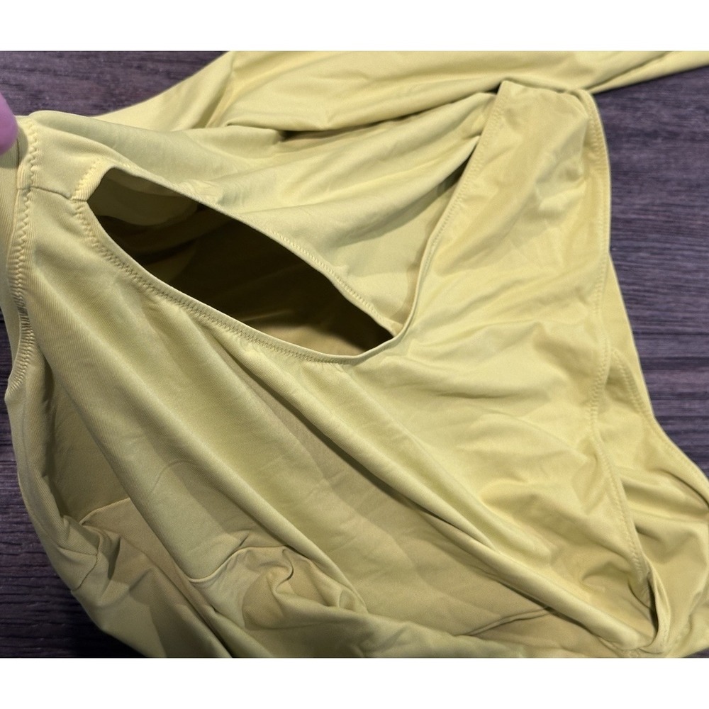 Calia By Carrie Underwood Crop Open Back front tie Yoga Top Long Sleeve Med - Picture 6 of 7
